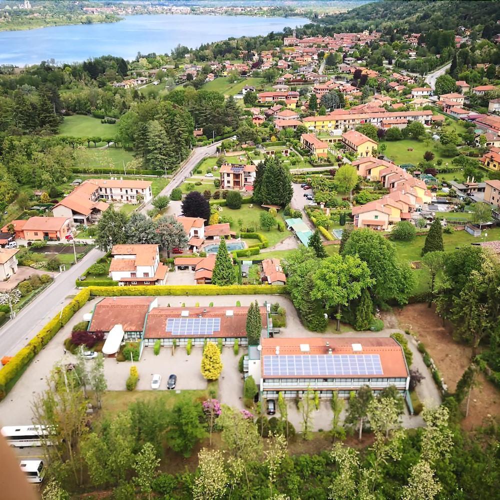 Green Hotel Motel Vergiate Εξωτερικό φωτογραφία