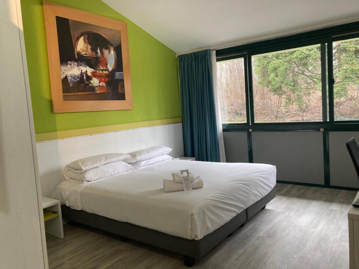 Green Hotel Motel Vergiate Εξωτερικό φωτογραφία