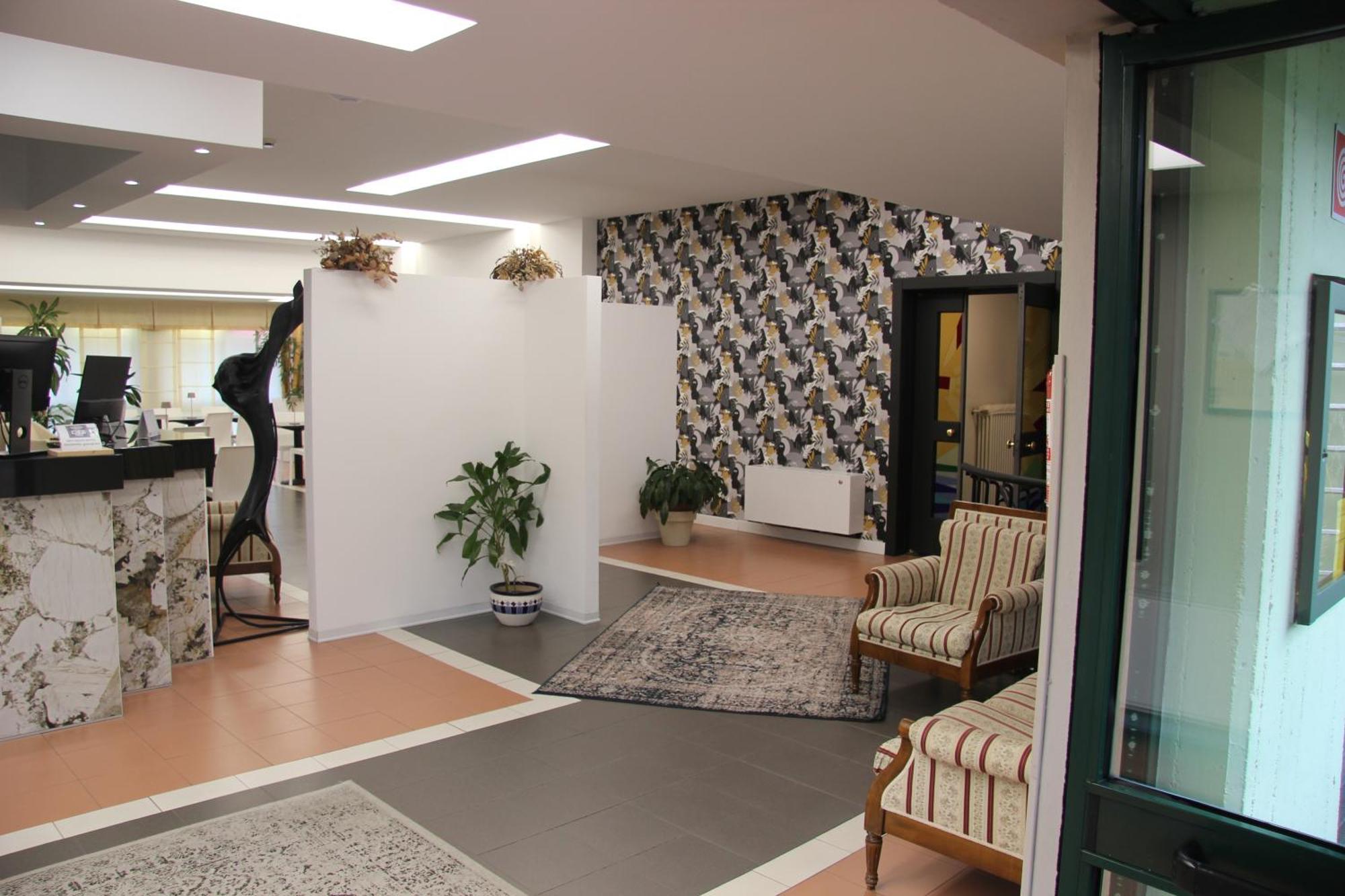 Green Hotel Motel Vergiate Εξωτερικό φωτογραφία